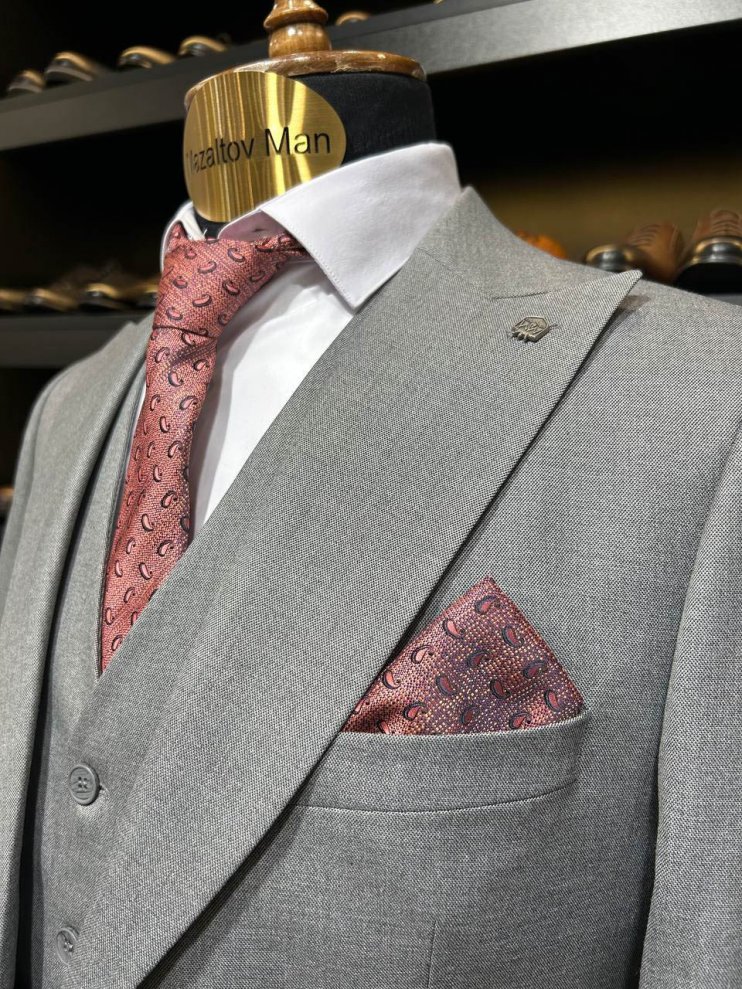 Костюм ERN 3-ка Серый фактурный